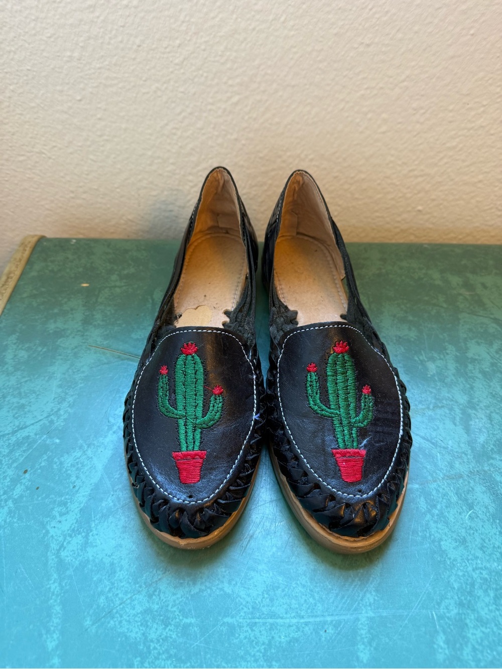 Black Women’s Slip-On Loafers with Embroidered Green Cactus